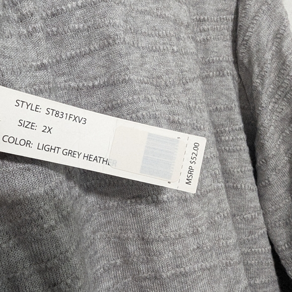 3/4 Zip Pullover - Picture 3 of 4